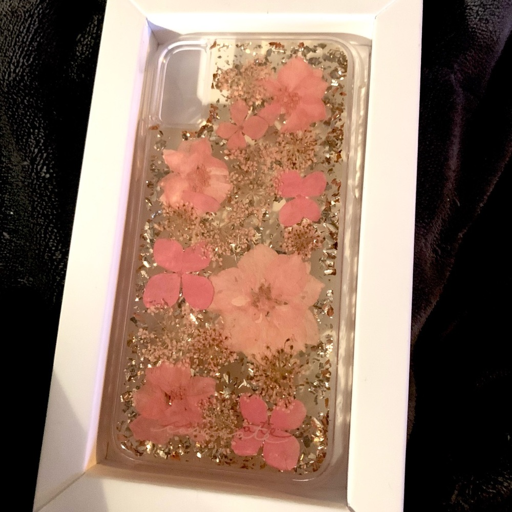 iphone X protective phone case. Gorgeous REAL dried and pressed flowers!